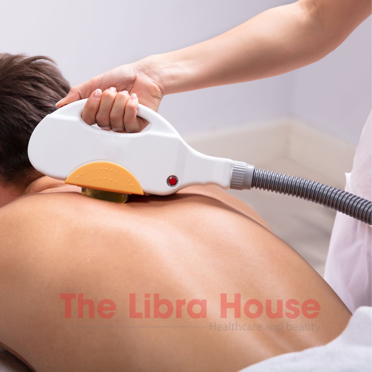 Triệt lông vùng lưng 4 Triệt lông vùng lưng 4