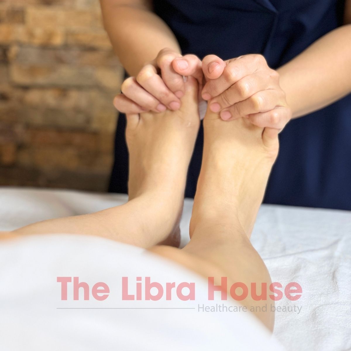 Massage trị liệu chăm sóc vùng kín 6 Massage trị liệu chăm sóc vùng kín 6